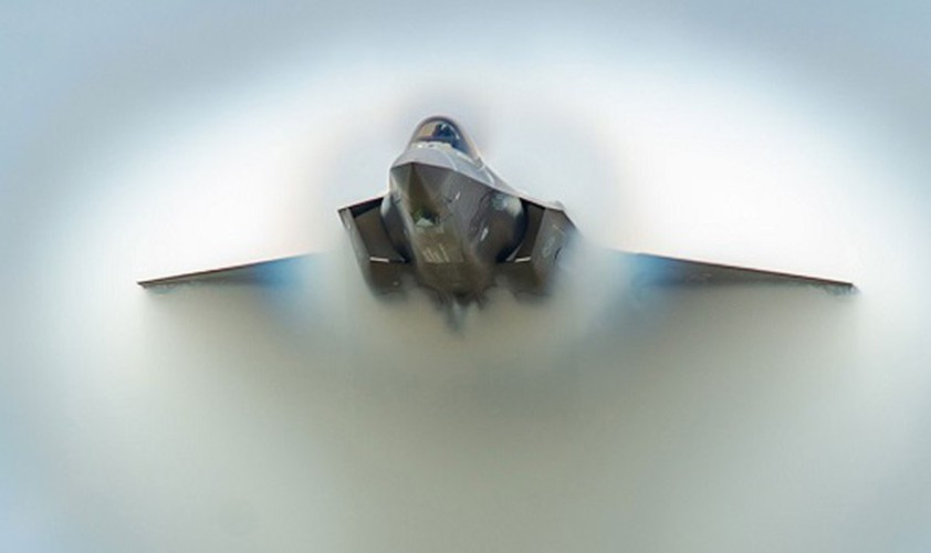 Đợt diễn tập LFTE lần này dùng chiến thuật sử dụng tiêm kích tàng hình F-22 và F-35 vô hiệu hóa lưới phòng không đối phương, hỗ trợ các phi cơ đồng đội trong môi trường tác chiến sát thực tế.