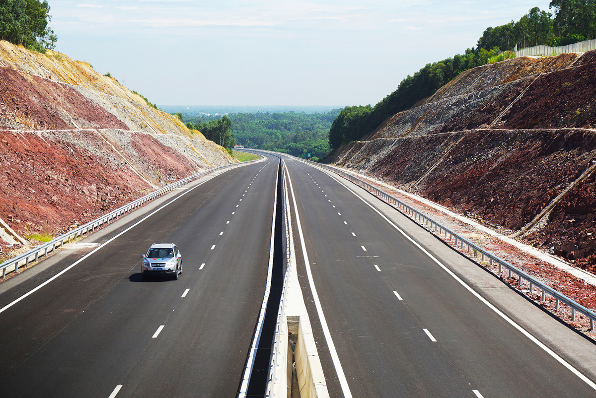 Cao tốc hơn 34.000 tỷ giúp Đà Nẵng đi Quảng Ngãi chỉ còn 1,5 giờ - Hình 2 Cao toc hon 34.000 ty giup Da Nang di Quang Ngai chi con 1,5 gio-Hinh-2