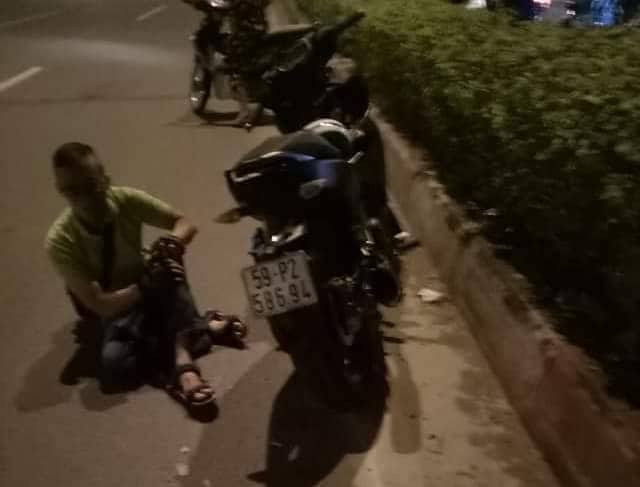 Thanh niên đi Exciter đâm cụ bà đi bộ tử vong Thanh nien di Exciter dam cu ba di bo tu vong