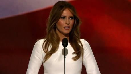 Đệ nhất phu nhân Melania Trump là vợ của Tổng thống thứ 45 của Mỹ Donald Trump. Từ một người mẫu nhập cư gốc Slovenia, phu nhân Melania đã trở thành đệ nhất phu nhân Mỹ khi ứng viên đảng Cộng hòa Donald Trump đắc cử Tổng thống Mỹ trong cuộc bầu cử năm 2016.