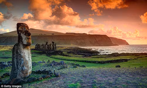 Loat bi an xuyen thoi dai tren dao Phuc Sinh