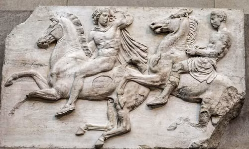 Elgin Marbles được đánh giá là một trong những bức chạm khắc tinh xảo nhất của Parthenon.