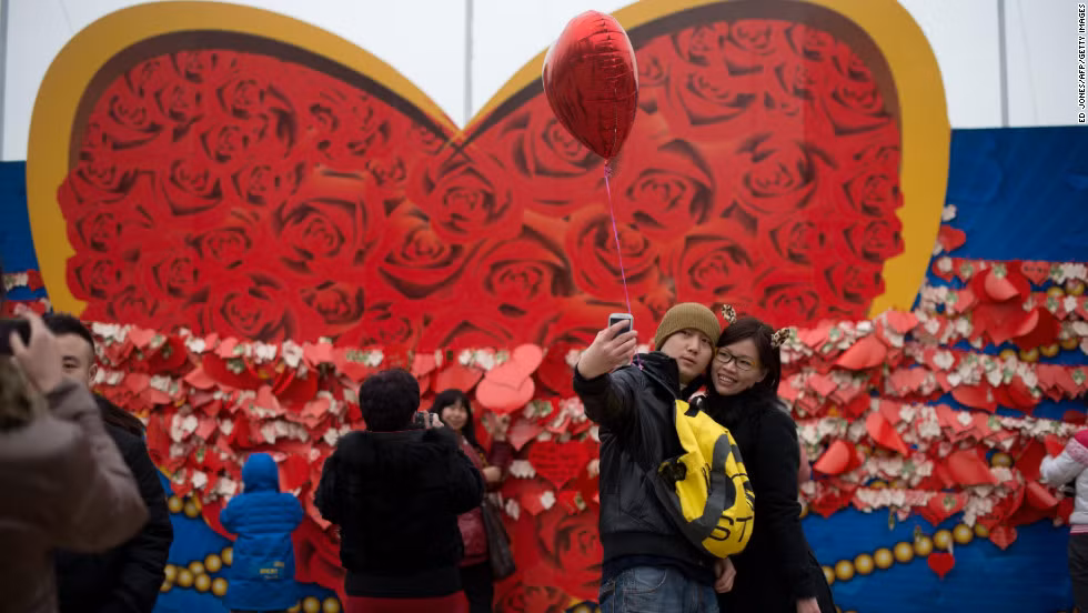 64% nam giới mua hoa để tặng cho người mà họ thương yêu nhân ngày 14/2.