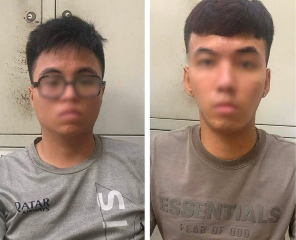 Bắt 2 kẻ cướp giật điện thoại, kéo lê nạn nhân trên đường phố Bat 2 ke cuop giat dien thoai, keo le nan nhan tren duong pho