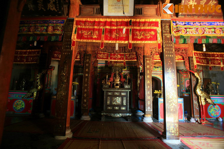 Hàng năm tại đền Thiên yana đều có tổ chức các lễ chính như Lễ vía Bà, tổ chức tế xuân, tế thu và đặc biệt là sinh hoạt tế lễ trong những ngày Tết Nguyên đán được Ban tế tự của làng tổ chức trang trọng, thể hiện nét sinh hoạt văn hoá tâm linh và sự cố kết cộng đồng bền chặt.