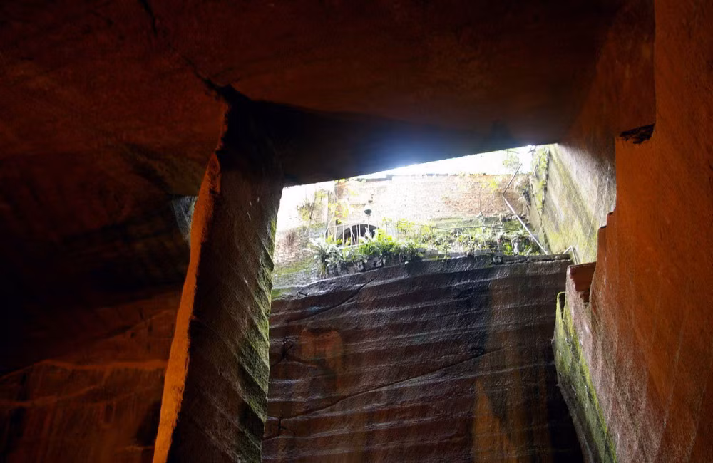 Một số hình ảnh khác về hệ thống hang động này.