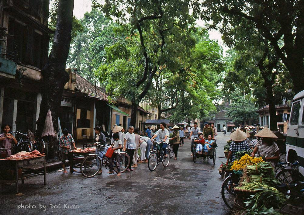Cuộc sống diễn ra bình dị, không bon chen, xô bồ.