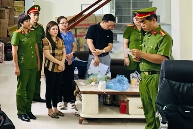 Theo tài liệu của Công an quận Cầu Giấy, Công ty MHG sâm Ngọc Linh đăng ký 58 ngành nghề kinh doanh; thực hiện hàng loạt quảng bá rầm rộ trên mạng xã hội, trang web và tổ chức các hội thảo mời người dân đến. 