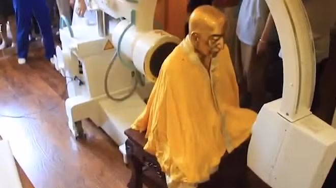 Sau đó, xác ướp nhà sư Từ Hiền được đưa về thờ ở chùa Định Huệ. Đến năm 2016, thi hài được mạ vàng.