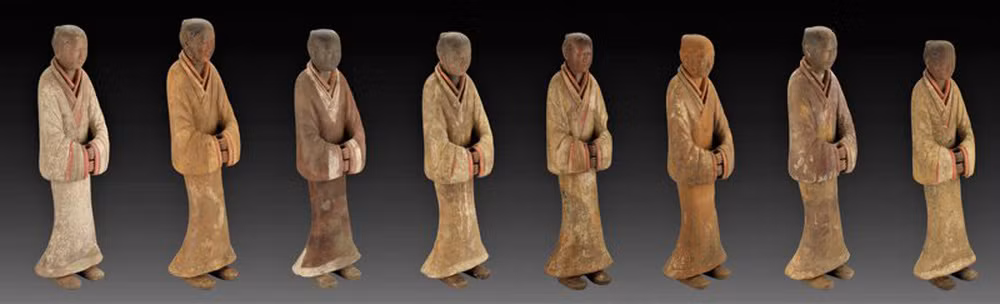 Theo các chuyên gia, lăng mộ của Hán Văn Đế Lưu Hằng nằm ở làng Giang Thôn, ngoại ô phía đông thành phố Tây An. Xung quanh lăng mộ của ông hoàng này có hơn 100 mộ cổ. Ảnh: Xinhua.