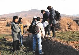 Vào năm 1970, các chuyên gia khảo cổ tiến hành cuộc khai quật tại Giang Tô, Trung Quốc. Theo đó, họ phát hiện một ngôi mộ cổ vô cùng đặc biệt khi có liên quan đến hoàng đế Càn Long.