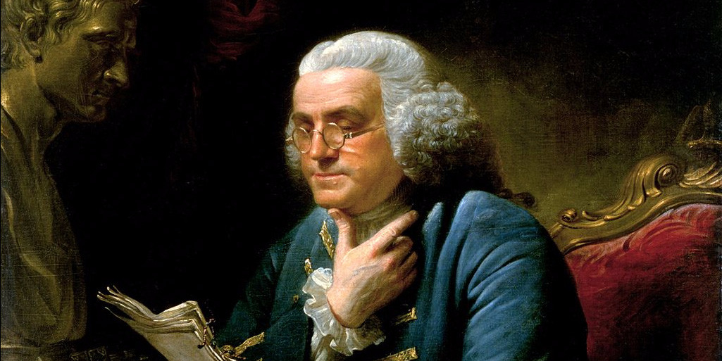 Sau đó, ông Franklin dùng chai Leiden - hình thức ban đầu của tụ điện - để tích điện từ chiếc chìa khóa. Nhờ đó, ông thu được một lượng điện rất lớn.