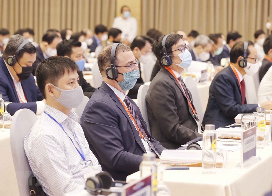 Đại biểu dự Diễn đàn Kinh tế Việt Nam 2021. (Ảnh: Doãn Tấn/TTXVN)