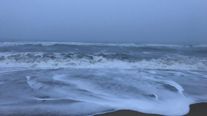 Trước sự việc kỳ lạ và bí ẩn này, giới chuyên gia đã thực hiện nhiều nghiên cứu trong những năm qua nhằm xác định âm thanh đến từ đâu và nguyên nhân gây ra chúng.