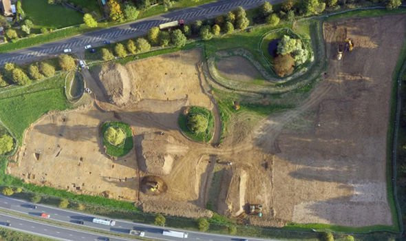 Tư thế này gây khó thở và khiến phạm nhân sẽ chết vì ngạt thở. Kể cả với nô lệ, đóng đinh vào thập tự giá cũng chỉ dành cho những tội nghiêm trọng nhất như phản loạn.