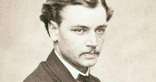 Khi một nhóm hành khách đang mua vé tàu từ người bán vé ở cửa toa tàu, một sự cố xảy ra. Nền sân ga cao bằng nền toa tàu và có một khoảng trống hẹp giữa toa tàu và sân ga.