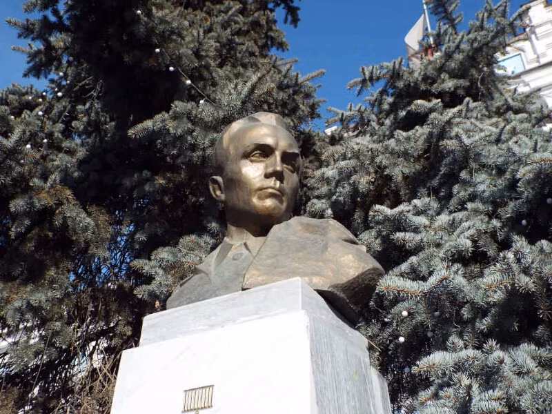 Thiếu tướng Max Ilgen - chỉ huy mật vụ phát xít Đức lập ra ở Ukraine, Alfred Funk - chánh án tòa án tối cao Ukraine là 2 trong số những quan chức cấp cao của phát xít Đức bị điệp viên Nikolai thủ tiêu.