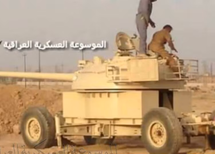 Khung xe rơ moóc được làm thêm khung thép hình hộp để chứa đạn và thiết bị nạp đạn của tháp pháo Type 59. Nguồn ảnh: Army-tech