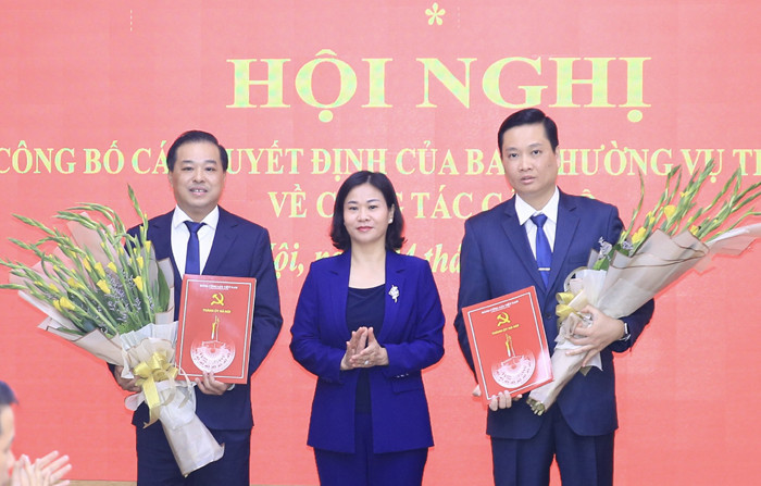 Ha Noi: Bo nhiem Pho Giam doc So LD,TB&XH va Pho Bi thu TT Quan uy Hoan Kiem