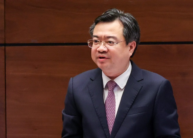  Nhiều dự án nhà ở chưa bàn giao đã xuống cấp: “Nhiều địa phương trong cả nước đã phát triển các dự án nhà ở, dự án đô thị khác nhau về cả quy mô và chất lượng hạ tầng. Tuy nhiên, đến thời điểm hiện tại nhiều dự án chưa bàn giao đã xuống cấp. Nguyên nhân là do quy định pháp luật về xây dựng đô thị mới chỉ mang tính nguyên tắc, do đó bàn giao quản lý còn lúng túng khi thực hiện, dự án kéo dài nên bị ảnh hưởng; nhiều dự án chủ đầu tư không thực hiện duy tu bảo dưỡng; nguồn lực quản lý chính quyền đô thị còn chưa tốt...”