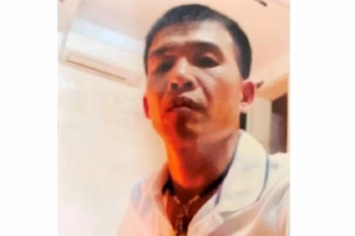  Giang hồ Nguyên 'trễ': Nguyễn Thế Nguyên (Nguyên "trễ", SN 1976, xã Quảng Thịnh, TP Thanh Hóa) bị Công an TP Thanh Hóa khởi tố, bắt giam về tội Chống người thi hành công vụ vào tháng 6/2020. Nguyên dùng chó giống Hà Lan (nặng khoảng 50kg, đã được huấn luyện) gây thương tích cho 2 người. Khi cảnh sát đến giải quyết, Nguyên có hành vi cản trở, chống đối, không cho đưa nạn nhân đi cấp cứu. Nguyên là giang hồ cộm cán, có nhiều tiền án, tiền sự và các thủ đoạn đối phó với cơ quan bảo vệ pháp luật; do đó nhiều người khiếp sợ khi nghe danh "đại ca" này. 