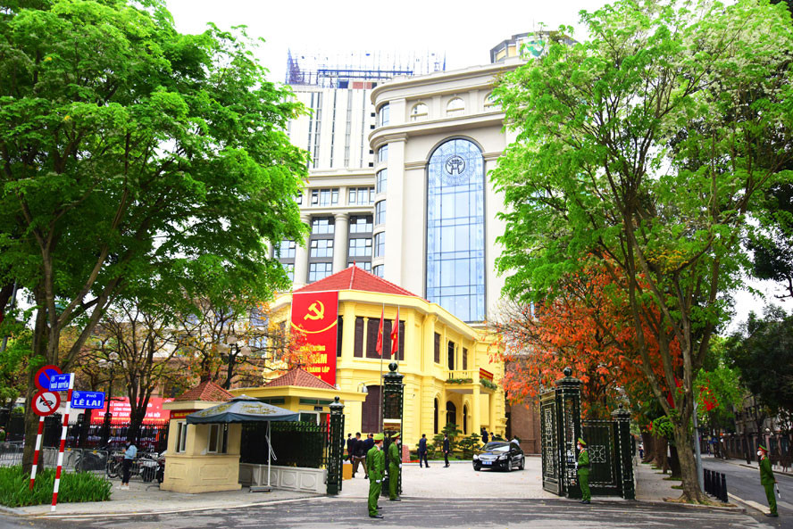 Hà Nội: Tăng cường lãnh đạo, nâng cao hiệu quả công tác phòng, chống tham nhũng Ha Noi: Tang cuong lanh dao, nang cao hieu qua cong tac phong, chong tham nhung