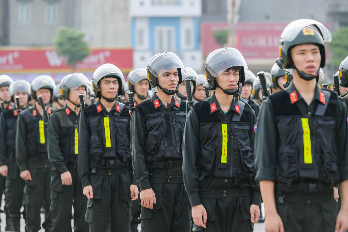 Lực lượng cảnh sát cơ động.