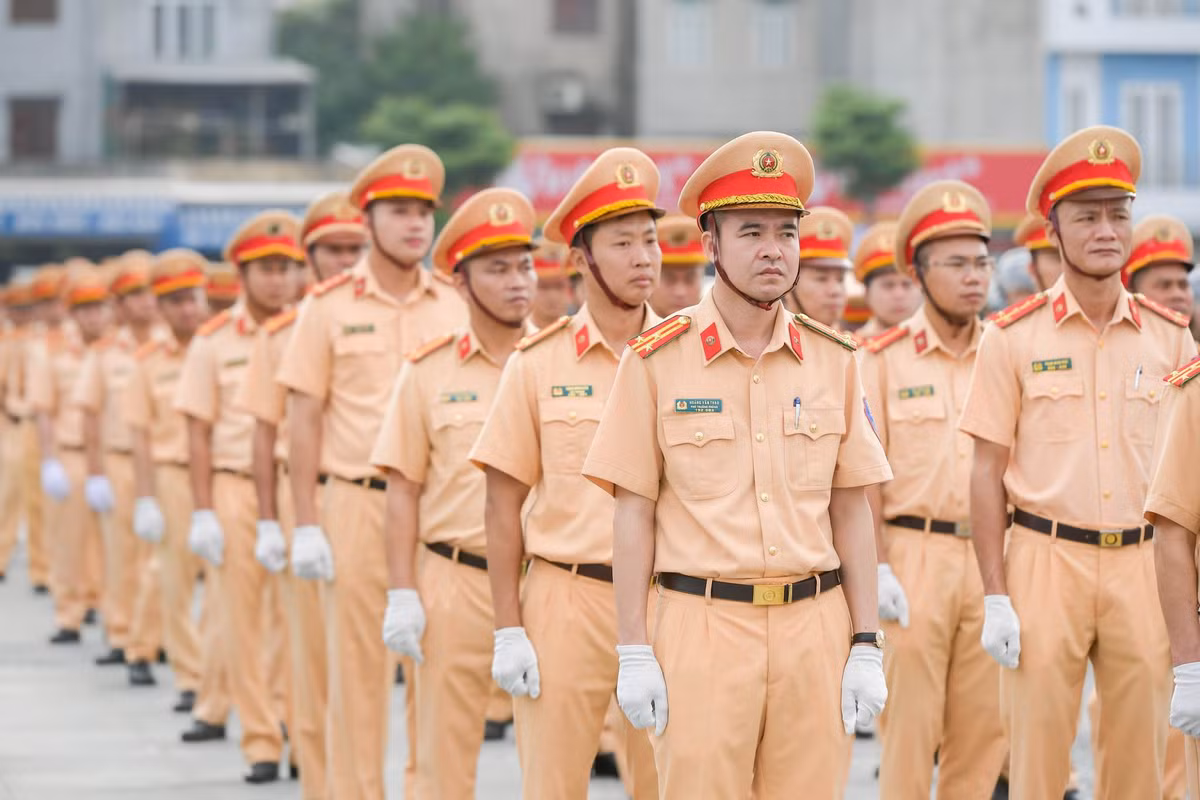 Hình ảnh lực lượng CSGT Hải Dương.