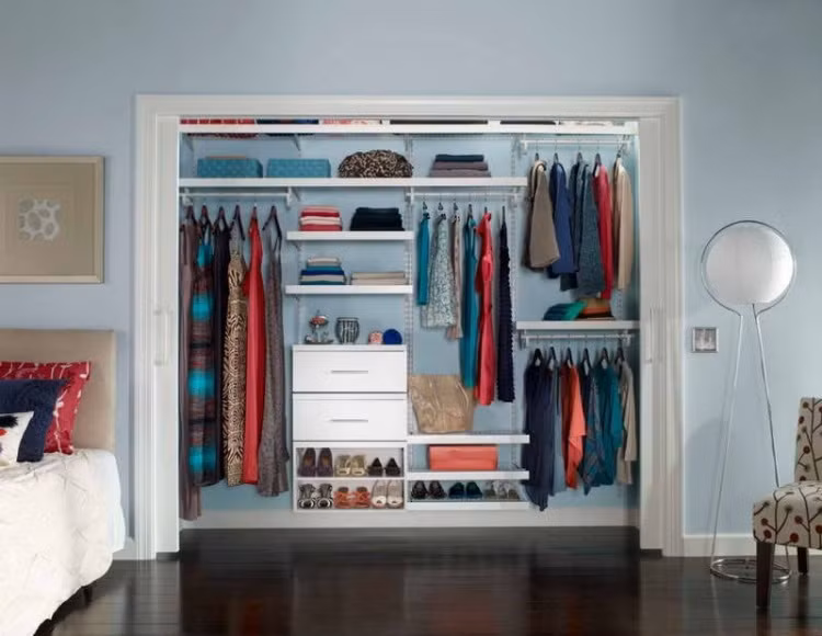 . 5 mau tu quan ao thong minh cho phong ngu nho-Hinh-2