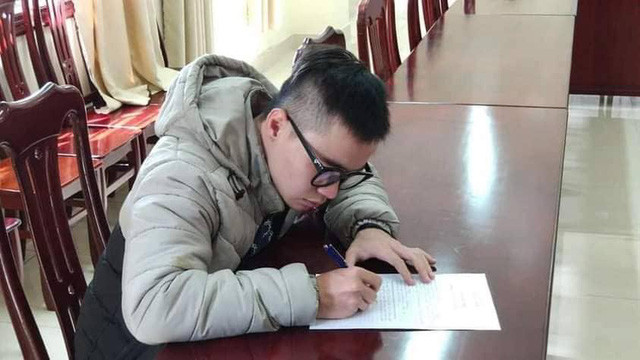 Đầu tháng 8/2022, dư luận phẫn nộ khi TikTok Hoàng Minh đăng video với nội dung "Bạn nghĩ sao về người miền Trung?" thể hiện quan điểm chê bai, nói xấu người miền Trung. Trong video này, ngoài các nhân vật khác, chính Hoàng Minh trực tiếp nói "người miền Trung rất keo kiệt và bủn xỉn, hà tiện, khôn lỏi, lúc nào cũng nghĩ cho bản thân, gia đình của họ trước, không có tinh thần xã hội, không có tinh thần đất nước… nên miền Trung rất kém phát triển so với những miền còn lại…". 