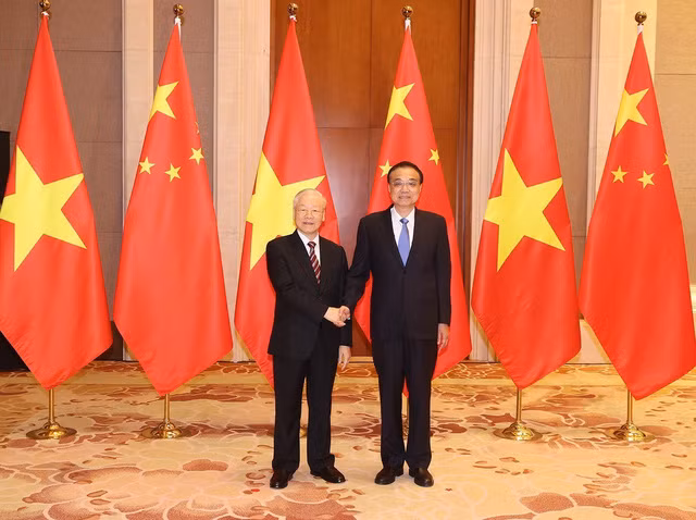 Tong Bi thu Nguyen Phu Trong hoi kien Thu tuong Trung Quoc Ly Khac Cuong