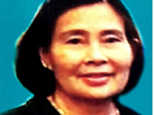 Vũ Hoàng Oanh là chị cả trong gia đình có bốn chị em. Người nổi tiếng nhất là cô em út Vũ Hoàng Dung, tức Dung “Hà”. Oanh được xem là trùm tội phạm khét tiếng hoạt động cờ bạc tiền tỷ và mua bán ma túy xuyên quốc gia với với 7 tiền án, tiền sự