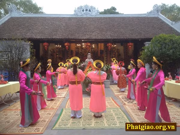 Ha Noi: Khanh thanh chua Mot Cot