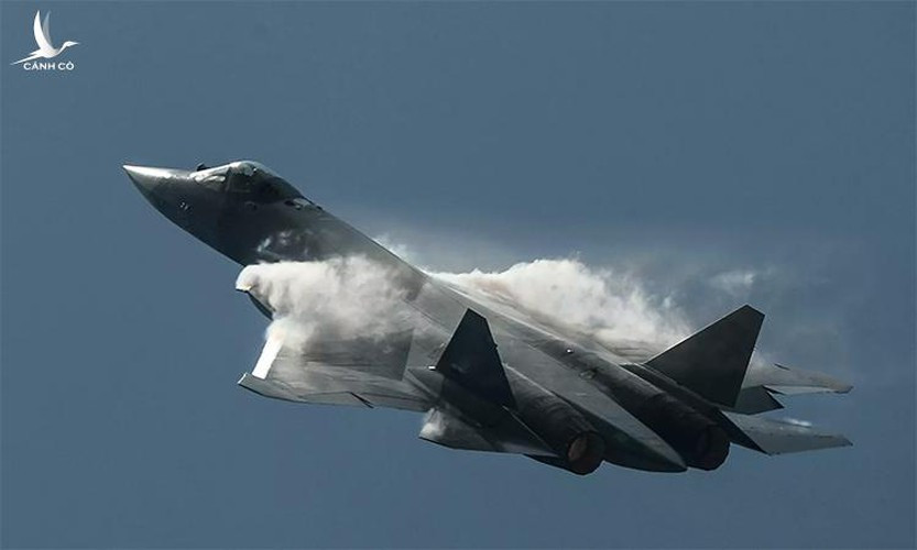 Vì thế bên cạnh các máy bay của KnAAPO, sản phẩm do tổ hợp Irkutsk chế tạo được dự báo cũng sẽ phải trải qua các bài kiểm tra đánh giá nghiêm ngặt trong tương lai.