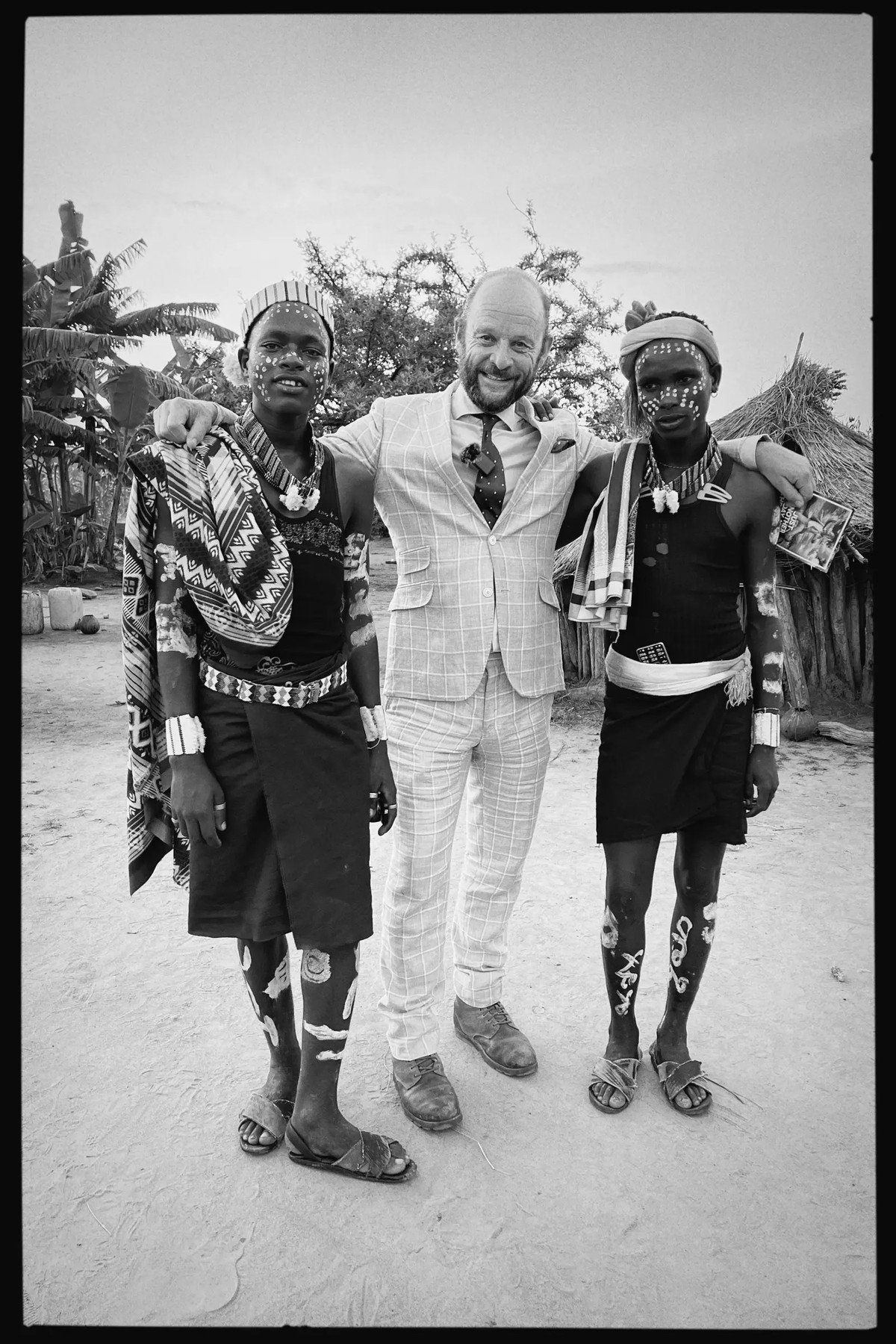 Trong số này, đáng chú ý là lễ trưởng thành của nam giới bộ tộc Hamar. Tập tục được thực hiện trong ngày này là "nhảy bò" hay còn gọi Ukuli Bula.