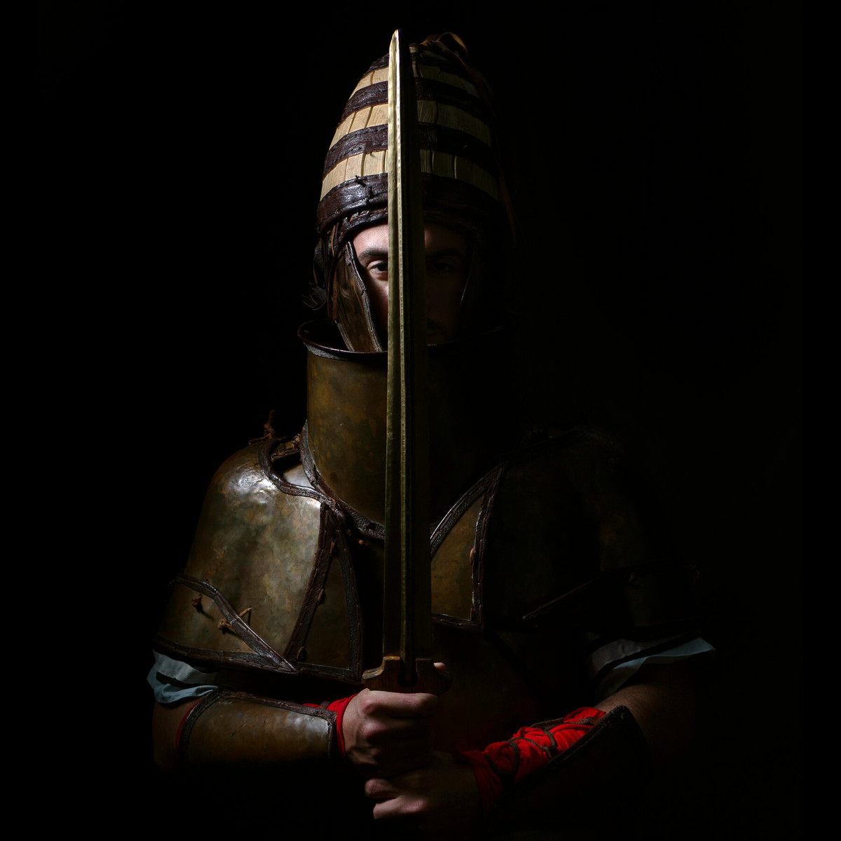 Điều này chứng minh bộ áo giáp của chiến binh Mycenae đã phát huy hiệu quả trên chiến trường vào hàng nghìn năm trước.