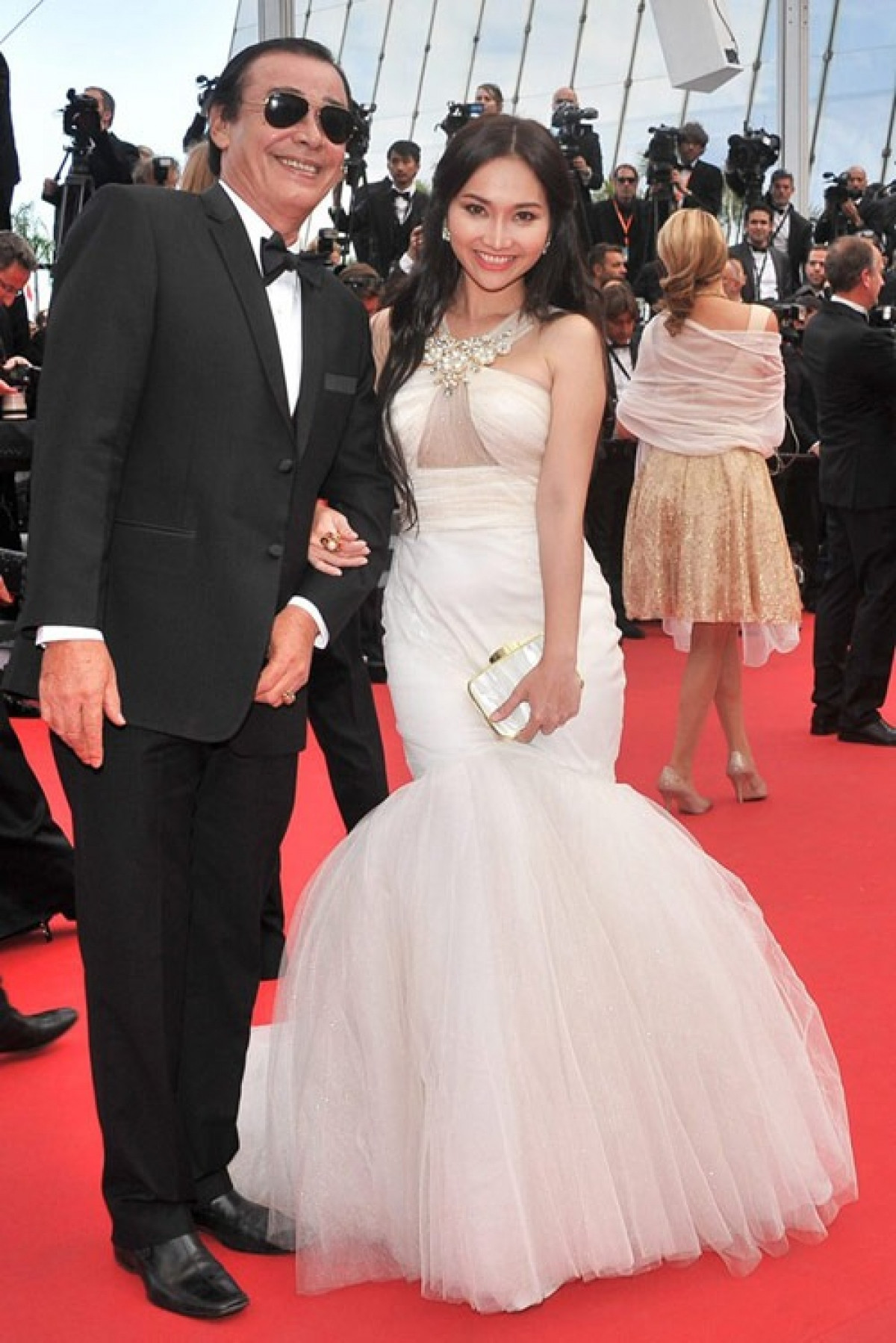 Dàn sao Việt góp mặt thảm đỏ LH phim Cannes qua các thời kỳ - Hình 6 Dan sao Viet gop mat tham do LH phim Cannes qua cac thoi ky-Hinh-6