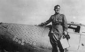 Thành tích ấn tượng nhất của phi công Grigory là trong trận không chiến quy mô lớn ở vùng Kuban vào mùa xuân năm 1943. Trong trận không chiến này, ông bắn hạ 17 máy bay địch.