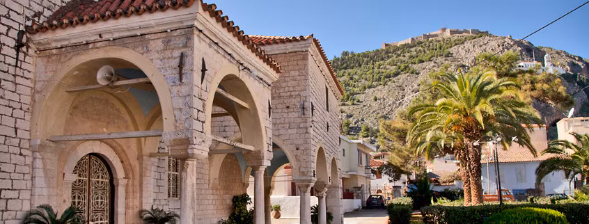 Với bề dày lịch sử, thành phố cổ Argos hiện có rất nhiều di tích hàng ngàn năm tuổi thu hút rất đông du khách ghé thăm.