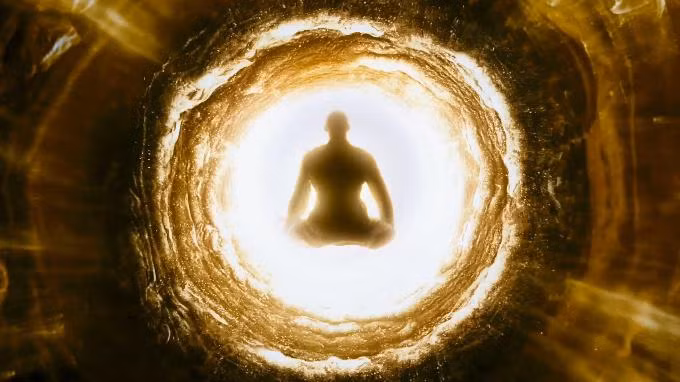 Các nhà khoa học đã tìm được một số tài liệu y học bằng chữ Phạn cổ thuộc bộ sách Sushruta Samhita (Ấn Độ). Trong đó, nội dung tài liệu có đề cập đến việc con người muốn sống lâu thì hãy ăn hỗn hợp bột rễ, vàng, mật ong và bơ sau khi tắm buổi sáng.