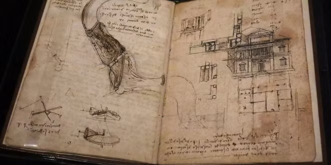 Codex Leicester được viết bằng kỹ thuật viết ngược (mirror writing) độc đáo của Leonardo Da Vinci. Để đọc được cuốn sách này, mọi người sẽ phải dùng gương chiếu lên các trang viết.