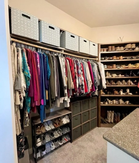 7 cach sap xep tu quan ao gon gang den ngo ngang-Hinh-6