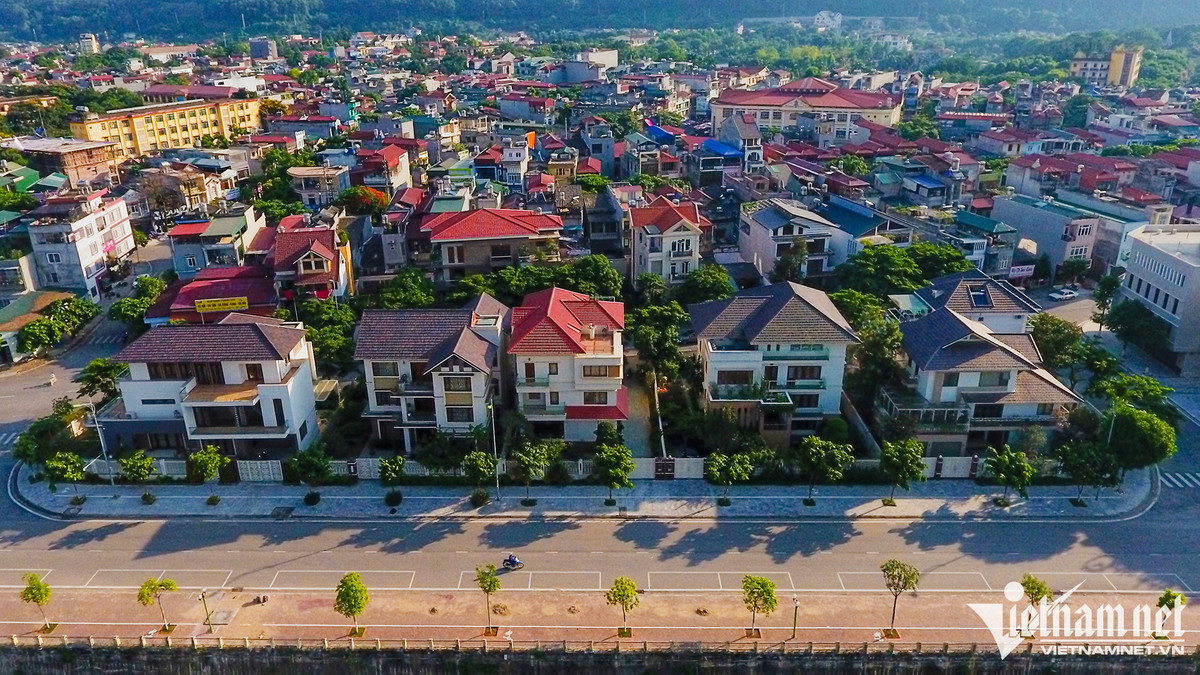 Tham mưu trình Quốc hội xem xét điều chỉnh quy hoạch sử dụng đất quốc gia Tham muu trinh Quoc hoi xem xet dieu chinh quy hoach su dung dat quoc gia