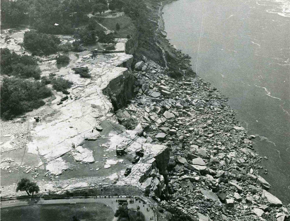 Đồng thời, các nhà khoa học lắp đặt các thiết bị nhằm theo dõi chuyển động của đất đá ở một số vị trí tại thác Niagara. Vít và cáp bằng thép được sử dụng để ổn định phần đá xung quanh đảo Luna và thác Bridal Veil. Các lỗ thoát cũng được đào xuống sâu dưới mặt đất để giải tỏa áp lực thủy tĩnh ở một số điểm.