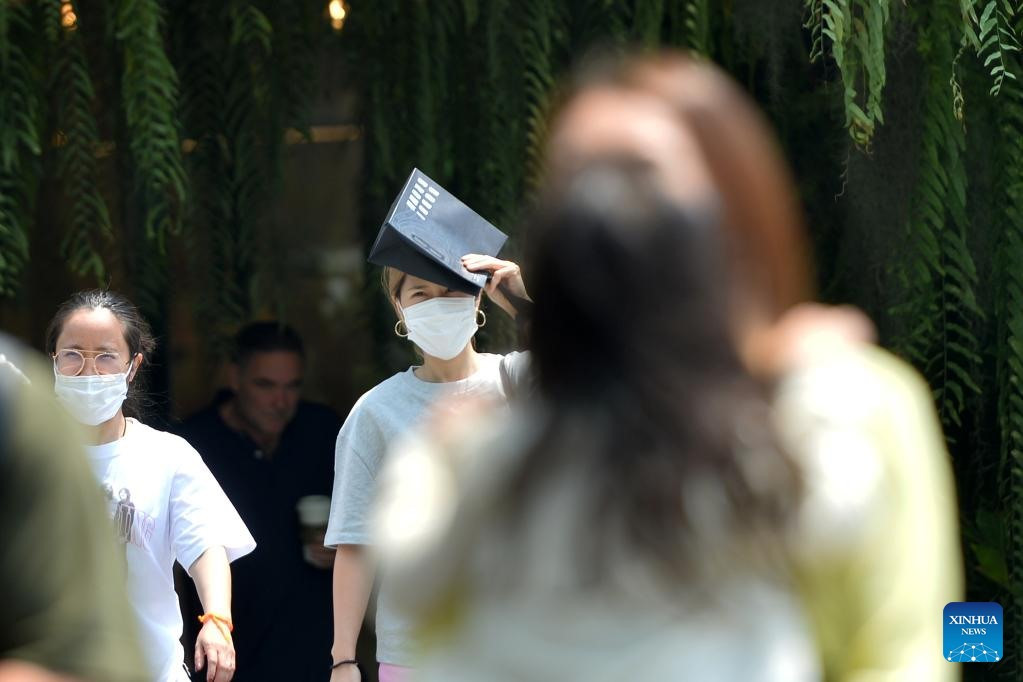 Theo Tiến sĩ Wang Jingyu, những đợt nắng nóng kỷ lục xảy ra là do hiện tượng El Nino sắp quay trở lại cùng những tác động của nó, bao gồm lượng mưa giảm và nhiệt độ tăng.