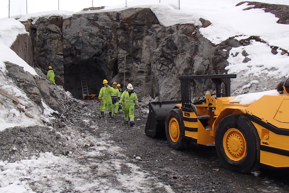 Kobold Metals - công ty khởi nghiệp khai thác khoáng sản có trụ sở tại California, Mỹ, lượng khoáng sản ở Greenland đủ để cung cấp năng lượng cho hàng trăm triệu xe điện.