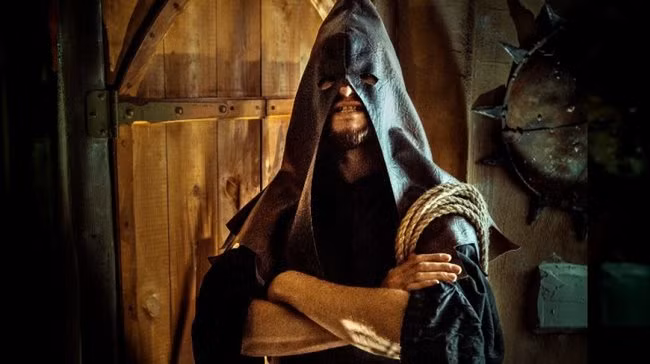 Đao phủ Giovanni nổi tiếng với cách làm việc chuyên nghiệp. Ông thường hành hình tử tù một cách nhanh chóng và chính xác. Nhờ vậy, phạm nhân không phải chịu đựng quá nhiều đau đớn khi đối mặt với "tử thần". Vào năm 85 tuổi, ông Giovanni nghỉ hưu và được Giáo hoàng Pius IX cho khoản trợ cấp hàng tháng là 30 scudi.