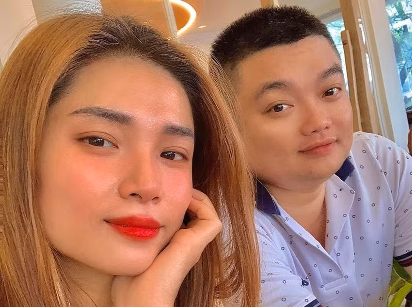 Cũng có những sóng gió trong mối quan hệ của hai nhà vô địch châu Á nhưng rồi cả hai cùng siết chặt tay nhau hứa hẹn đi hết quãng đường còn lại trong cuộc sống với niềm đam mê chung bất tận là cống hiến cho làng bóng ném tỉnh nhà và quốc gia.