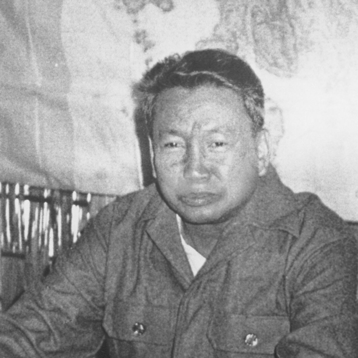 Trong thời gian giữ chức Thủ tướng Campuchia từ năm 1976 - 1979, Pol Pot đã tiến hành các vụ thảm sát kinh hoàng, giết hại gần 3 triệu người dân vô tội.