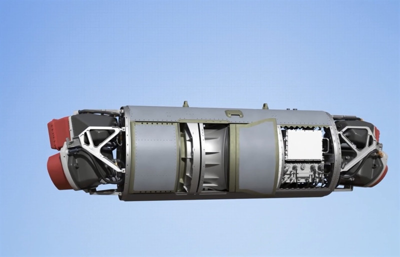 Các module thu/phát độc lập còn cho phép NGJ-MB phát hiện và theo dõi đồng thời rất nhiều mục tiêu cùng lúc. Do không tập trung vào một tần số cụ thể nào nên NGJ-MB rất khó bị gây nhiễu. Chính vì vậy, NGJ-MB được đánh giá là khí tài chuẩn mực để trang bị cho máy bay tác chiến điện tử để đối phó với hệ thống radar của các tổ hợp phòng không tối tân của Nga hiện nay.